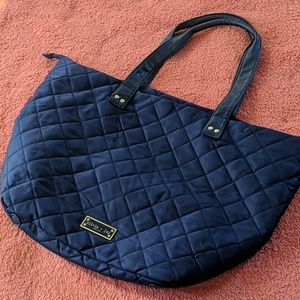 Large shoulder bag